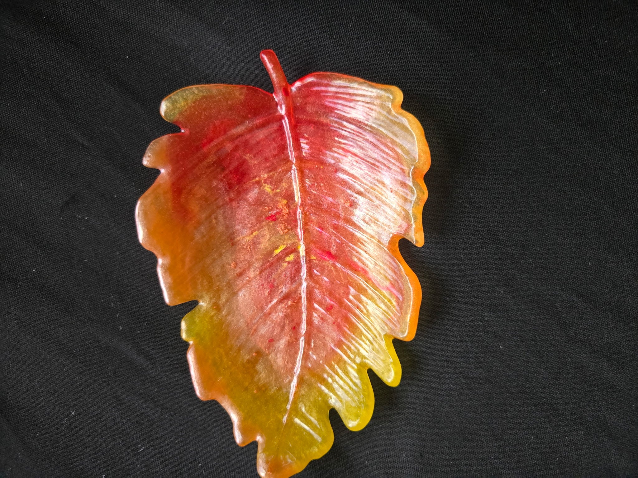 Leaf jewelry tray