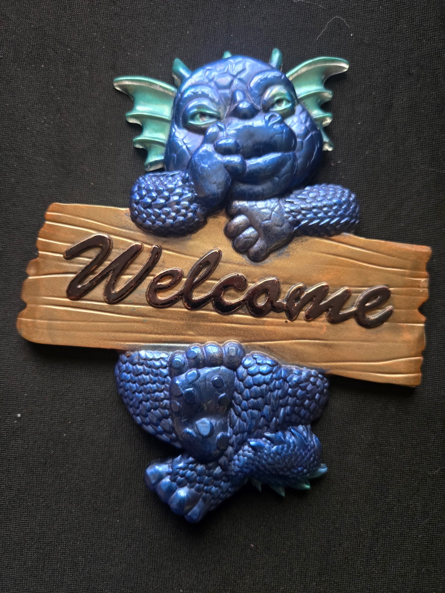 Dragon welcome sign