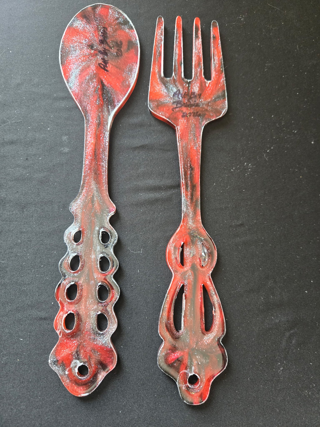 Fork and spoon decor