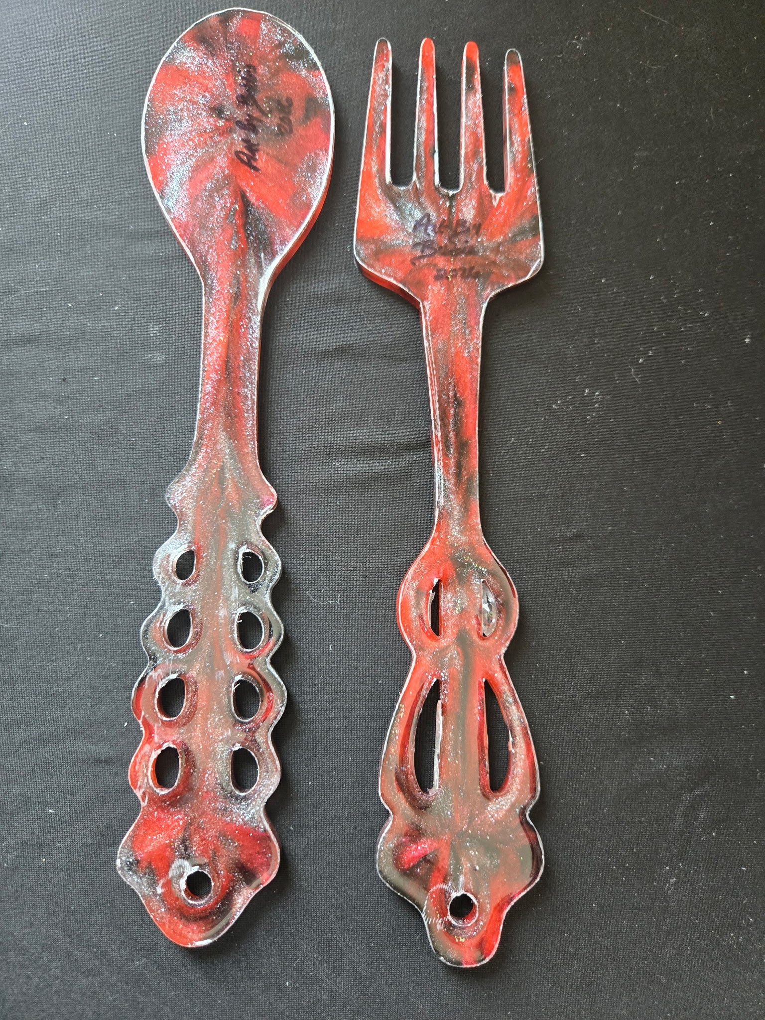 Fork and spoon decor