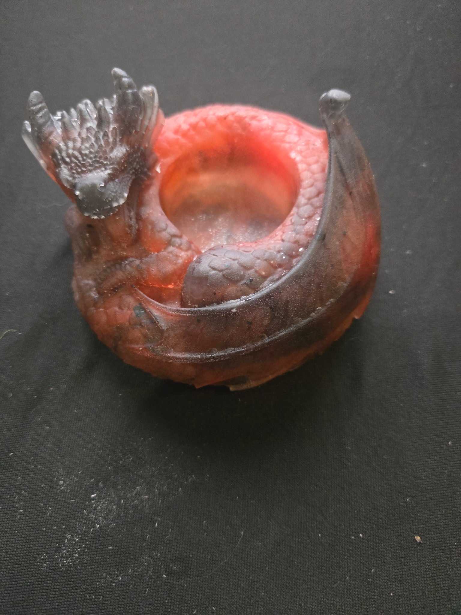 Dragon candle holder