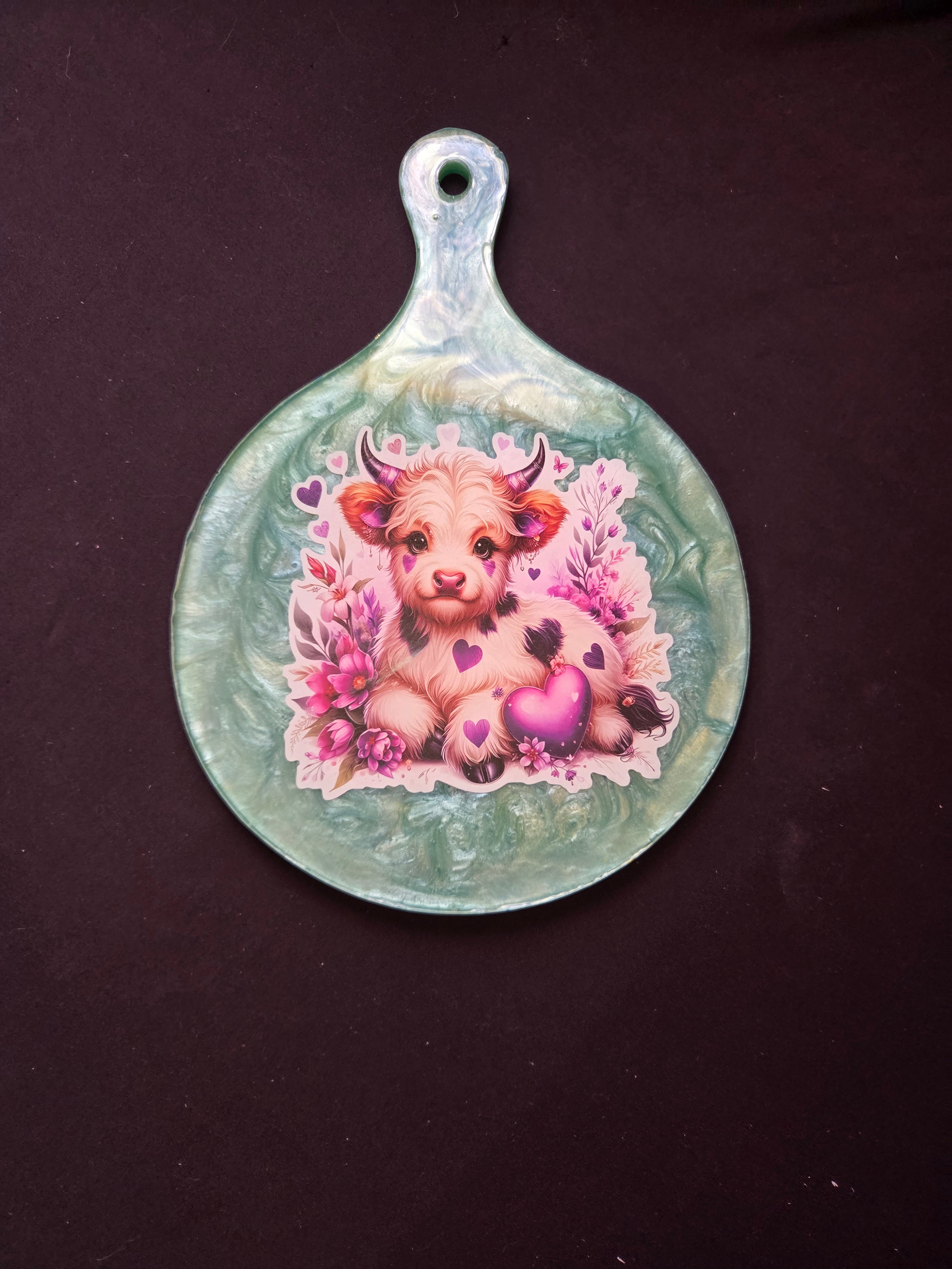 Highland cow cutting board
