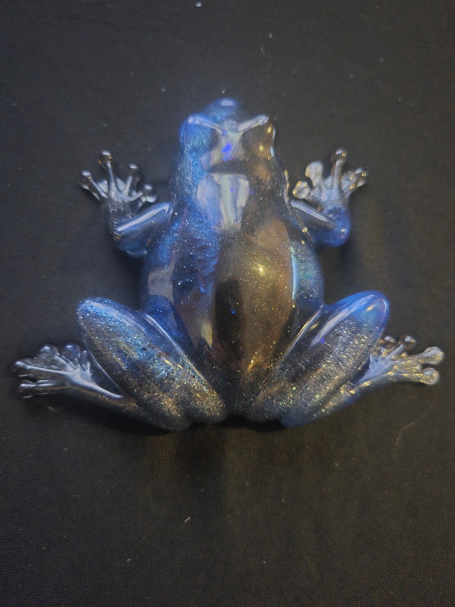 Frog figurine